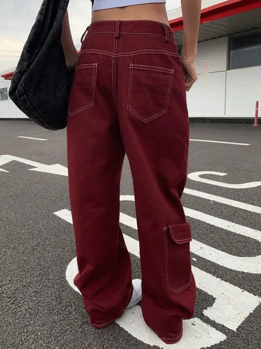 Burgundy Casual Women's Loose Fit Cargo Jeans Y2k
